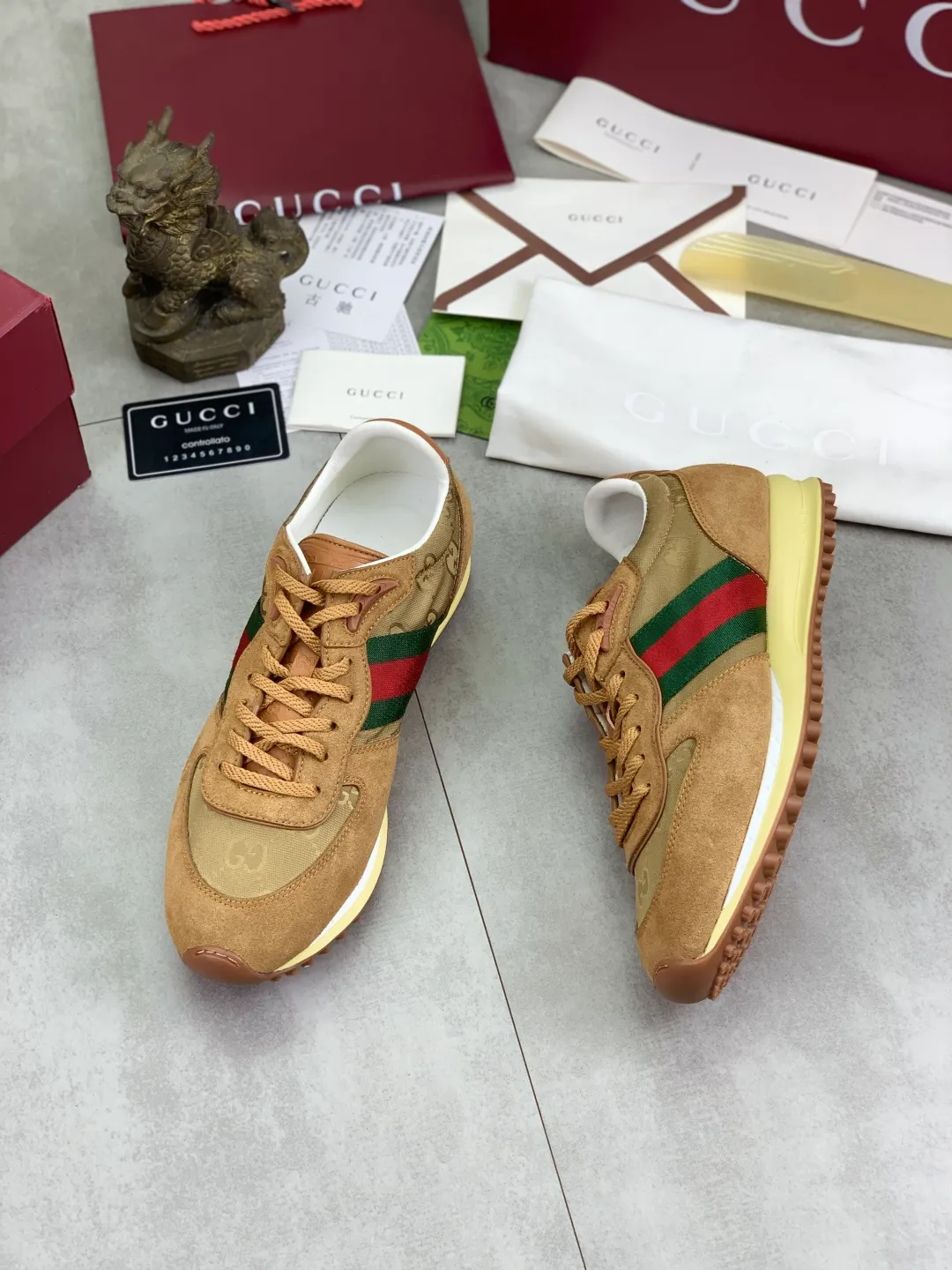 Men's shoes 💰P640 New Gucci Gucci Top version Latest catwalk style Re-Motion series Thick-soled casual sports shoes Original purchase and development ▪️Fabric: Original custom imported first-layer cowhide ▪️Sole: Original molded TPU material ▪️Sole thickness: 3.5CM ▪️Size: Men 39-45 Color: 8️⃣ colors available, boutique packaging